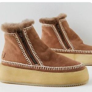 Laidback London setsu boots
